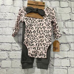 New with tags Chick Pea 3 piece set Size 0-3 months
